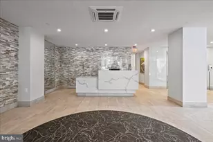 1301 N Courthouse Rd, Arlington, VA 22201 - Photo 4