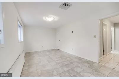 114 N Cleveland Street N, Arlington, VA 22201 - Photo 20