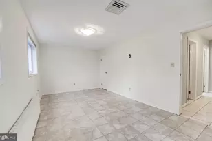 114 N Cleveland Street N, Arlington, VA 22201 - Photo 20