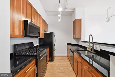 1205 N Garfield Street N #401, Arlington, VA 22201 - Photo 4