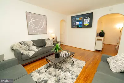 1037 16th Street S, Arlington, VA 22202 - Photo 4