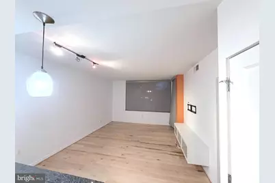 2001 15th Street N #221, Arlington, VA 22201 - Photo 12