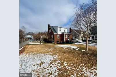 910 20th Street S, Arlington, VA 22202 - Photo 2