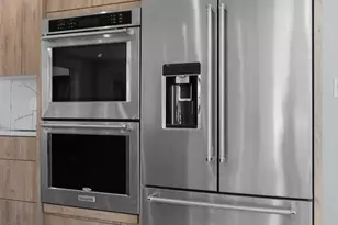 2100 S Pierce St, Arlington, VA 22202 - Photo 10