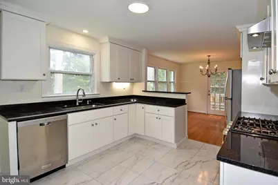 3865 N Upland Street, Arlington, VA 22207 - Photo 8