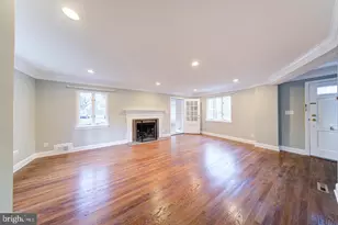 2400 S Arlington Ridge Rd, Arlington, VA 22202 - Photo 6