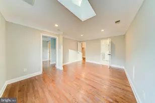 2400 S Arlington Ridge Rd, Arlington, VA 22202 - Photo 8
