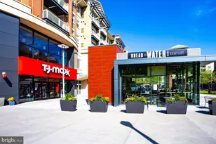 1300 S Arlington Ridge Rd, Arlington, VA 22202 - Photo 38