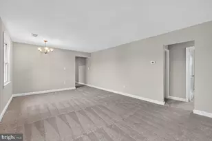 1315 S Walter Reed Dr, Arlington, VA 22204 - Photo 12