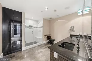 1615 N Queen St, Arlington, VA 22209 - Photo 16