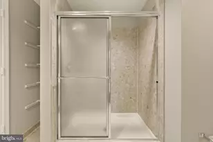 1050 Stuart Street N, Arlington, VA 22201 - Photo 18