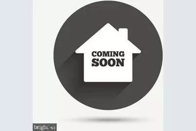 5020 7th Road S #102, Arlington, VA 22204 - Photo 1