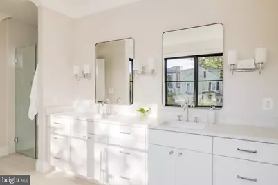 630 N Kenmore Street, Arlington, VA 22201 - Photo 30