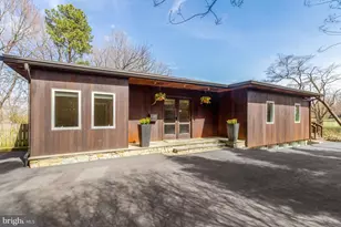 4715 38th St N, Arlington, VA 22207 - Photo 4