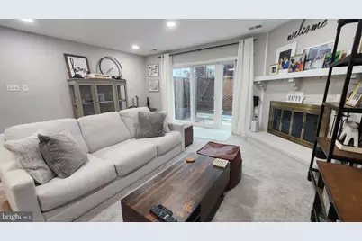 2113 N Monroe Street N #4, Arlington, VA 22207 - Photo 14