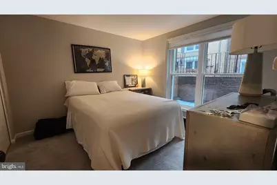 2113 N Monroe Street N #4, Arlington, VA 22207 - Photo 10
