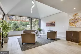 1301 N Courthouse Rd, Arlington, VA 22201 - Photo 2