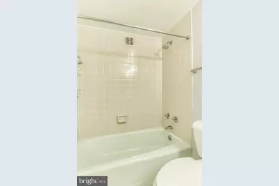 4141 N Henderson Road #1019, Arlington, VA 22203 - Photo 16