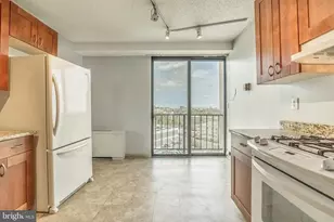 4141 N Henderson Rd, Arlington, VA 22203 - Photo 4