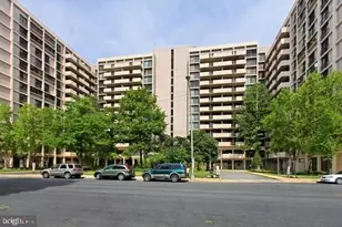 4141 N Henderson Rd, Arlington, VA 22203 - Photo 22