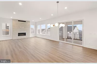 849 N Manchester St, Arlington, VA 22205 - Photo 2