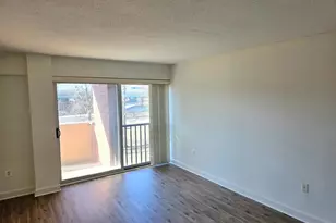 1300 Army Navy Dr Dr, Arlington, VA 22202 - Photo 14