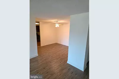 1300 Army Navy Dr Drive #306, Arlington, VA 22202 - Photo 18