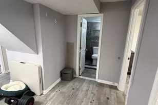 301 S Fillmore St, Arlington, VA 22204 - Photo 8