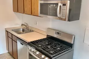 1300 S Arlington Ridge Rd, Arlington, VA 22202 - Photo 2