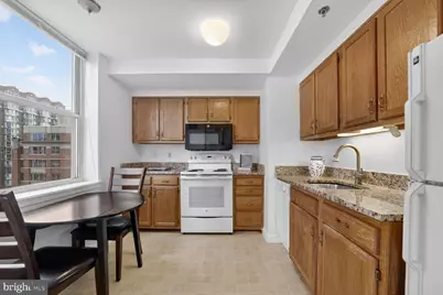 900 N Taylor Street #1105, Arlington, VA 22203 - Photo 2