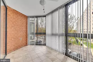 1001 N Randolph St, Arlington, VA 22201 - Photo 12