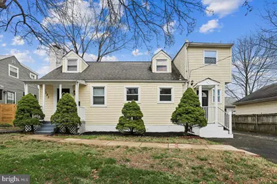 1721 S Monroe Street S, Arlington, VA 22204 - Photo 1
