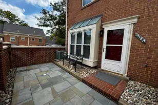 2518 Fairfax Dr, Arlington, VA 22201 - Photo 1