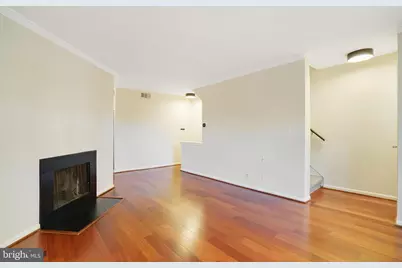 4614 28th Road S #B, Arlington, VA 22206 - Photo 4