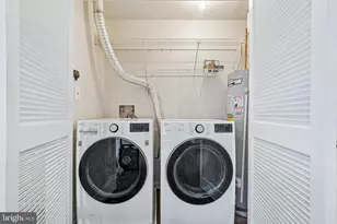 1211 S Eads St, Arlington, VA 22202 - Photo 8