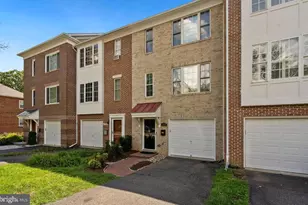 1636 S Taylor St, Arlington, VA 22204 - Photo 2