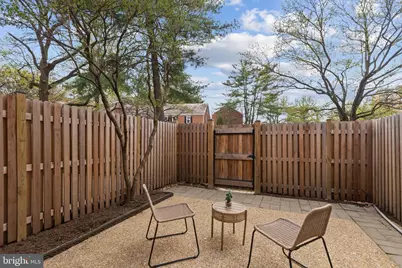 4885 28th Street S #A, Arlington, VA 22206 - Photo 14