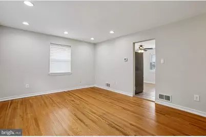 2008 S Quincy Street, Arlington, VA 22204 - Photo 2