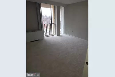 4600 S Four Mile Run Drive #1203, Arlington, VA 22204 - Photo 16