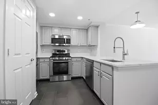 3830 9th St N, Arlington, VA 22203 - Photo 4