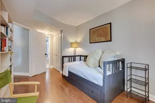 1050 N Taylor Street N, Arlington, VA 22201 - Photo 16