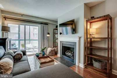 1050 N Taylor Street N #608, Arlington, VA 22201 - Photo 2