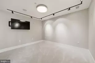 1615 N Queen St, Arlington, VA 22209 - Photo 26