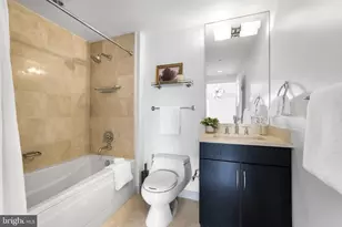 1111 19th St N, Arlington, VA 22209 - Photo 18