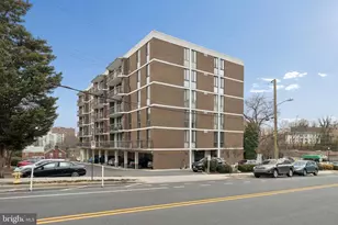 1401 N Rhodes St, Arlington, VA 22209 - Photo 1