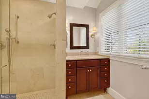3830 Roberts Ln, Arlington, VA 22207 - Photo 22