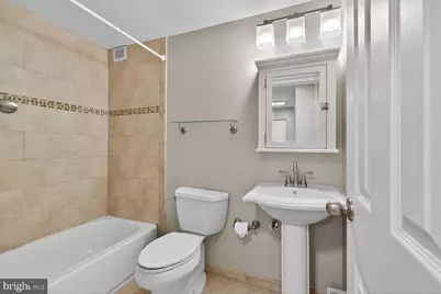 1200 S Arlington Road #504, Arlington, VA 22202 - Photo 6