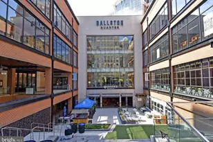 900 N Stafford St, Arlington, VA 22203 - Photo 2