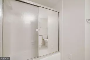 3800 Fairfax Dr, Arlington, VA 22203 - Photo 32