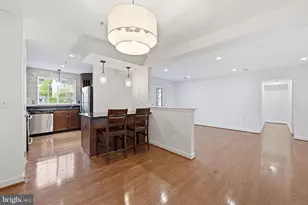 4167 S Four Mile Run Dr, Arlington, VA 22204 - Photo 4